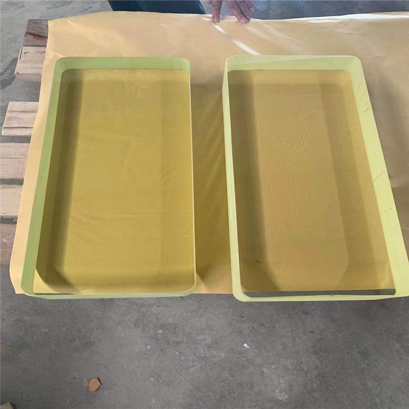 玉树铅玻璃